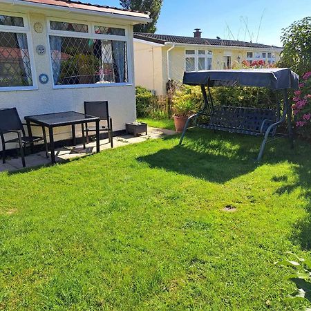 Beach & Tonic Beachside Chalet Humberston Eksteriør bilde