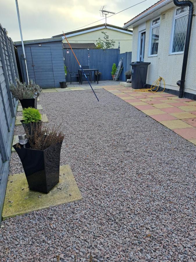 Beach & Tonic Beachside Chalet Humberston Eksteriør bilde