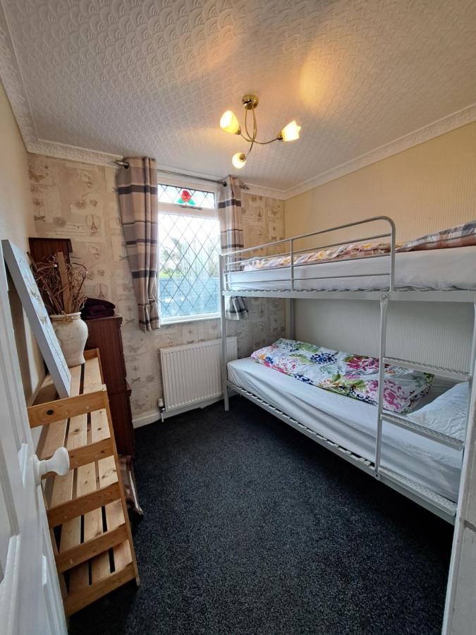 Beach & Tonic Beachside Chalet Humberston Eksteriør bilde
