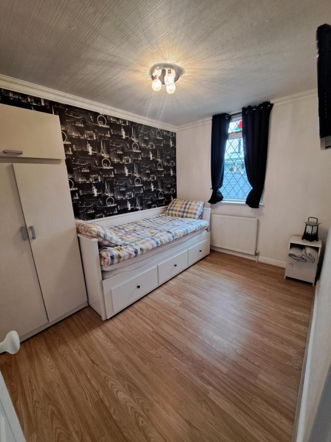 Beach & Tonic Beachside Chalet Humberston Eksteriør bilde